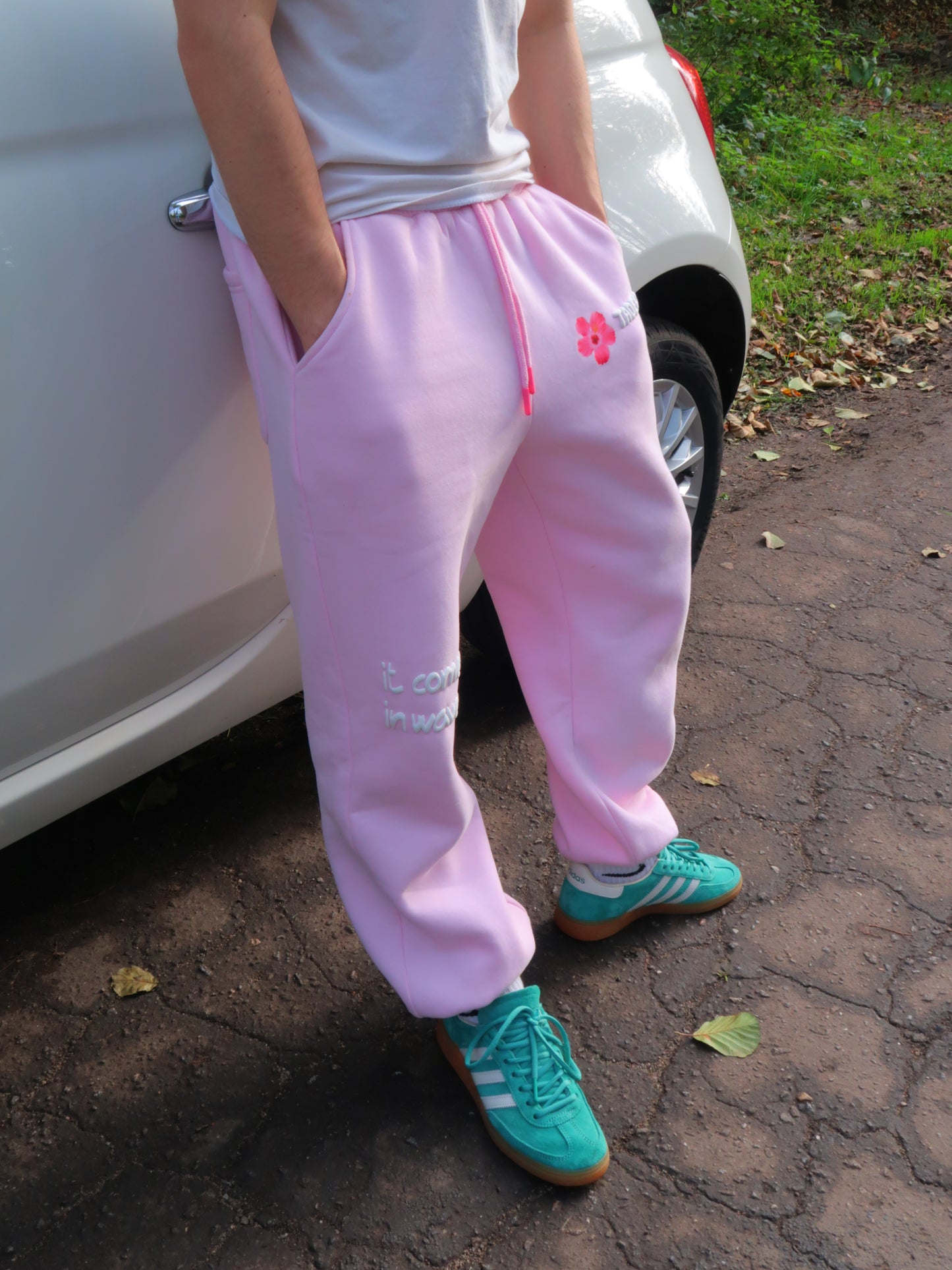 BLOSSOM SWEATPANTS (PŘEDPRODEJ) (9631706906960)