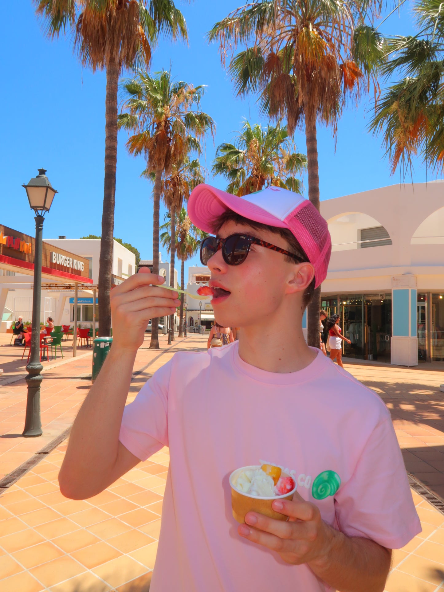 PINK TEE "IT COMES IN WAVES" (9300494516560)