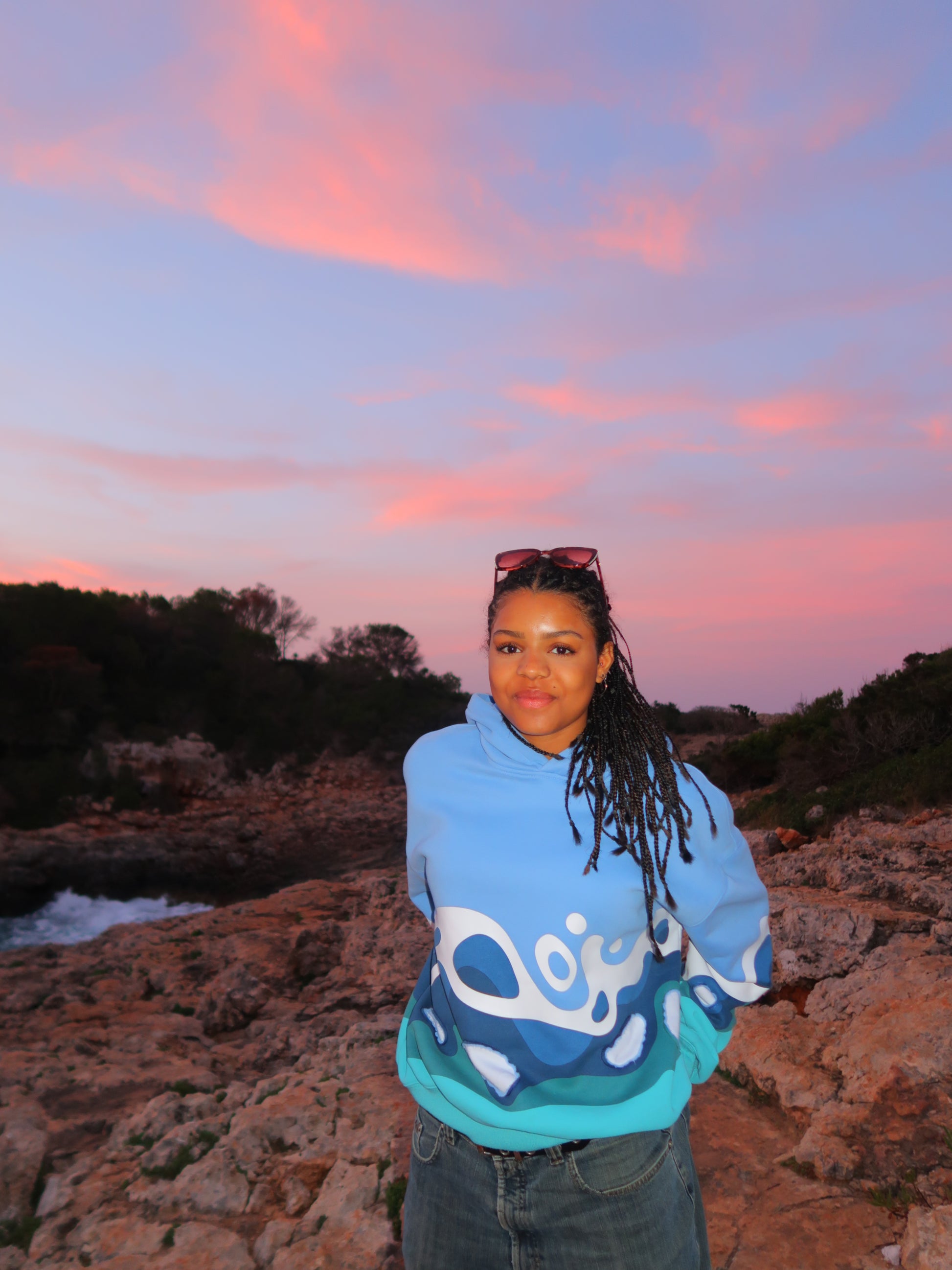 THE WAVE HOODIE (PŘEDPRODEJ) (9297767170384)