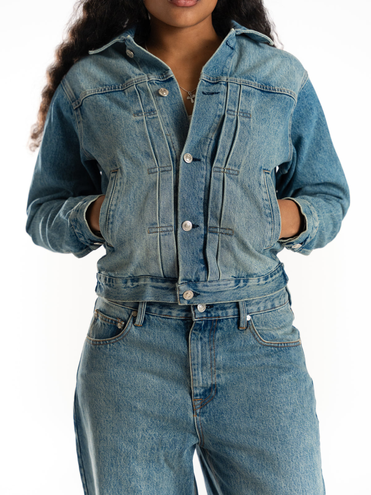 The Artisan denim jacket (LIGHT)