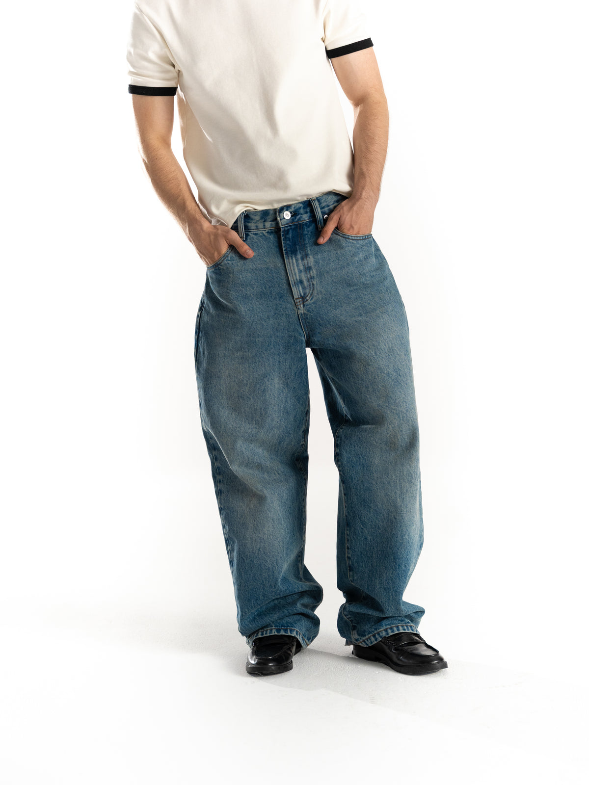 The Artisan Jeans (LIGHT)