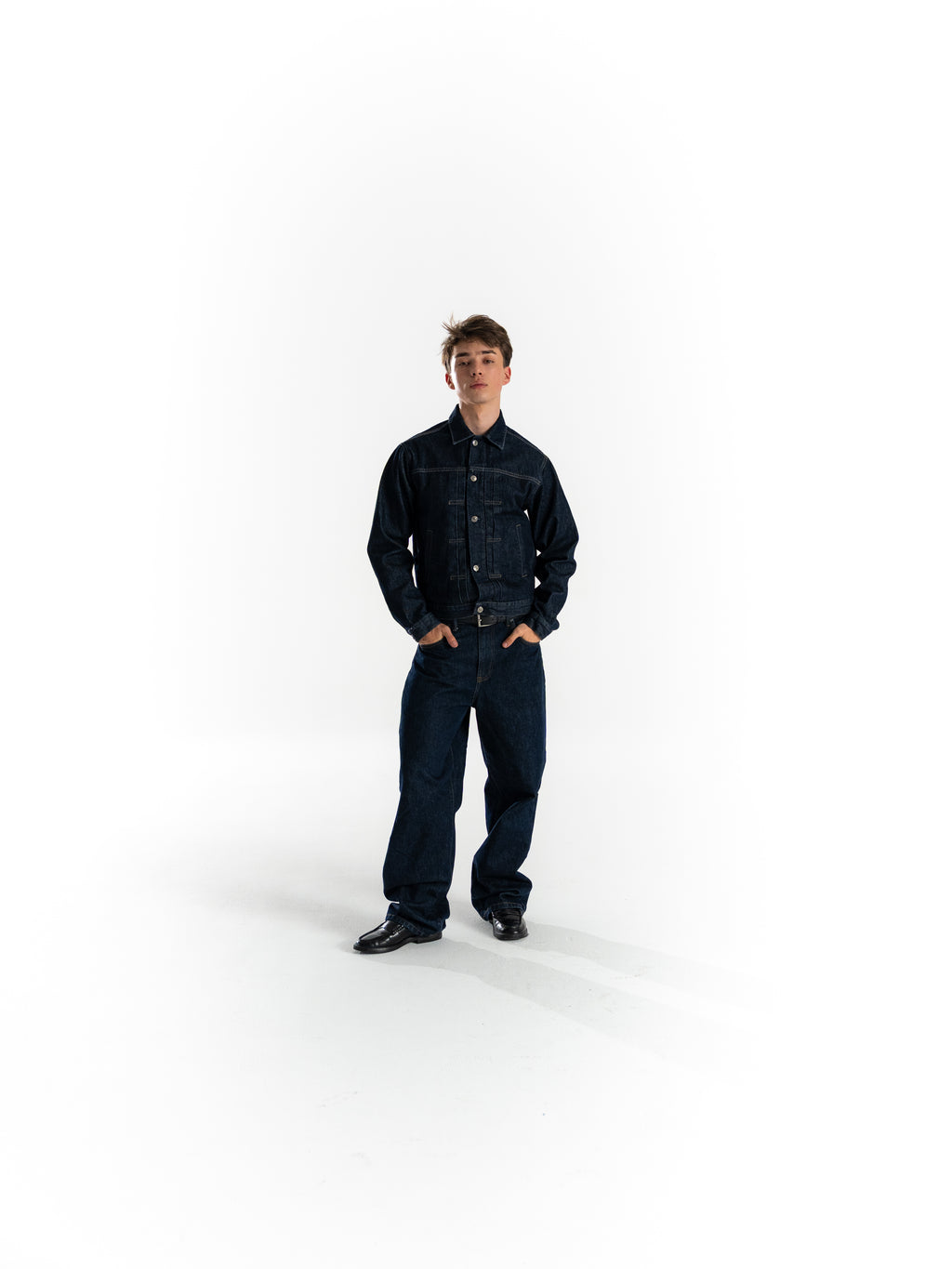 The Artisan Jeans (DARK)