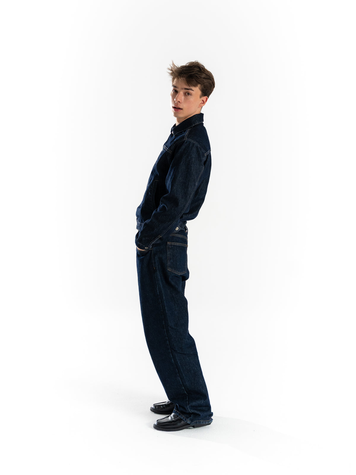 The Artisan Jeans (DARK)