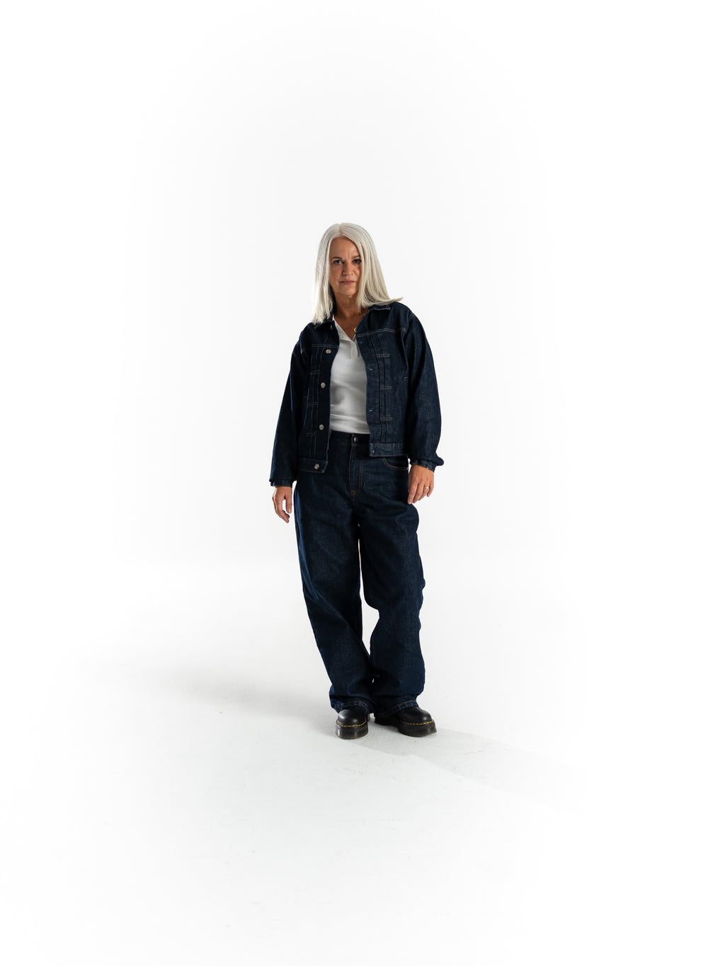 The Artisan denim jacket (DARK)