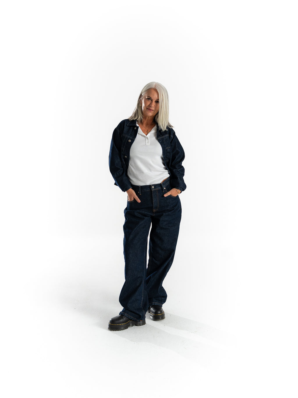 The Artisan Jeans (DARK)