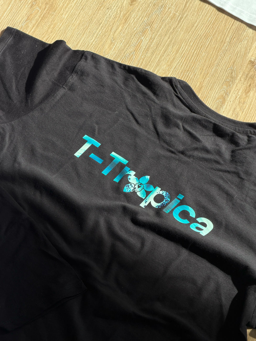 Black Tea-T-shirt