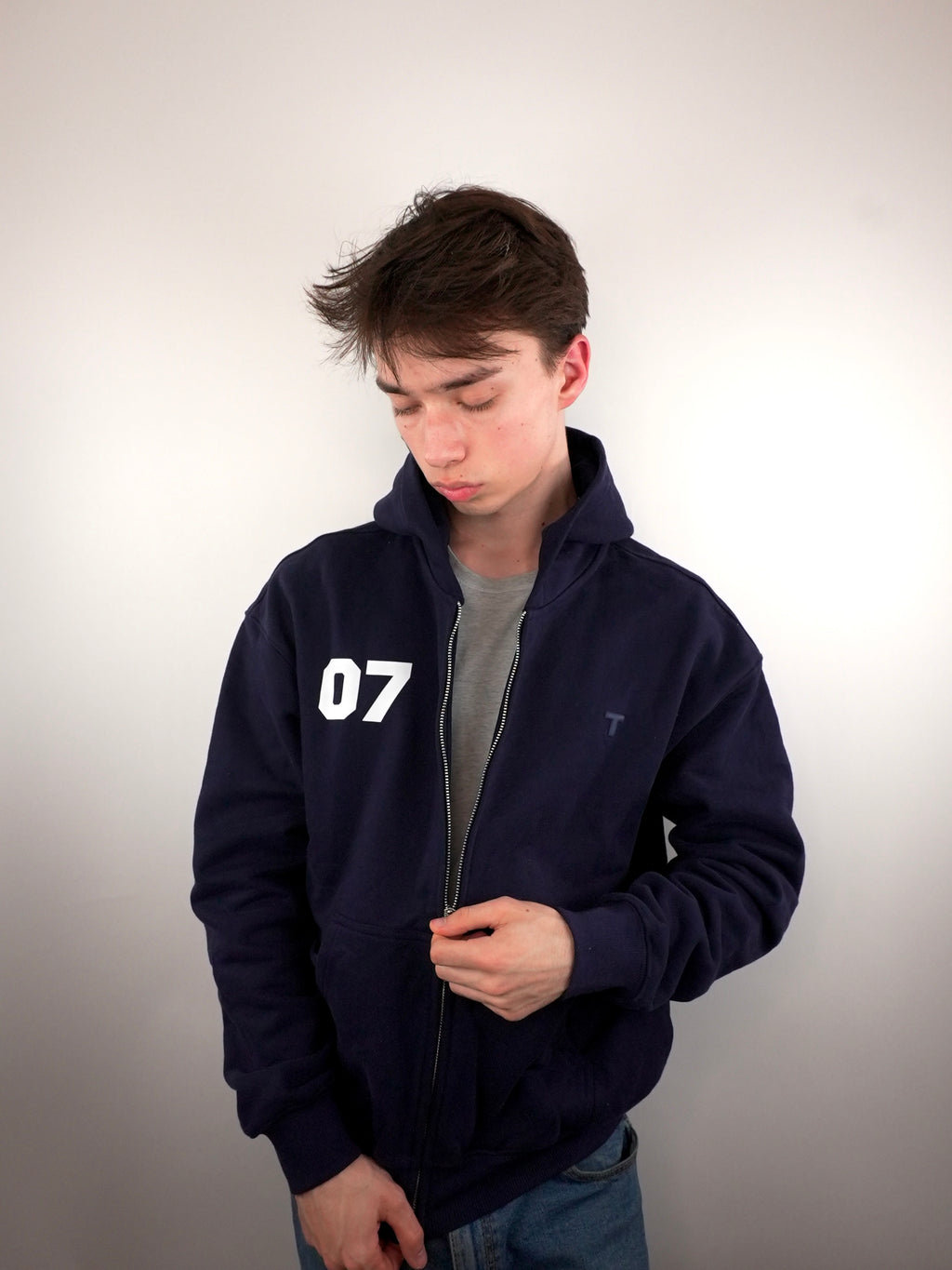 07 University hoodie